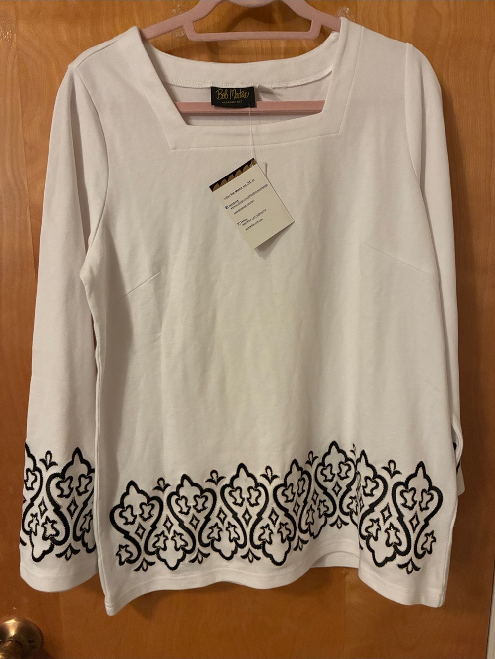 Bob Mackie White Long-Sleeve Tunic with Black Embroidered Border M